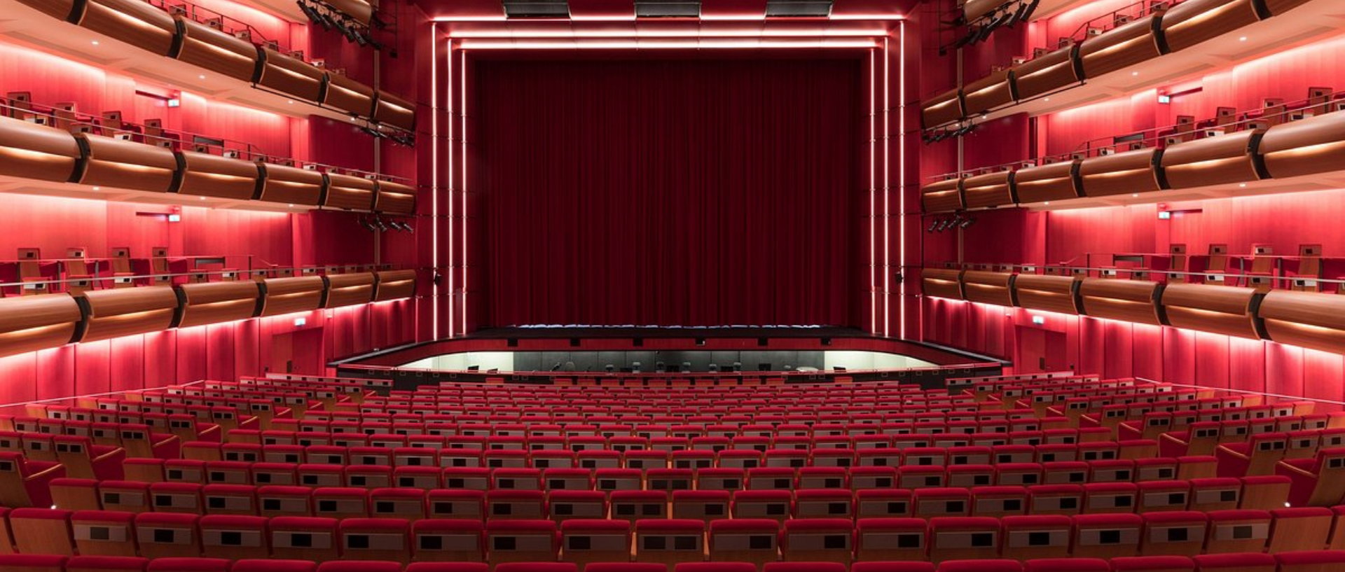 Stavros Niarchos Hall